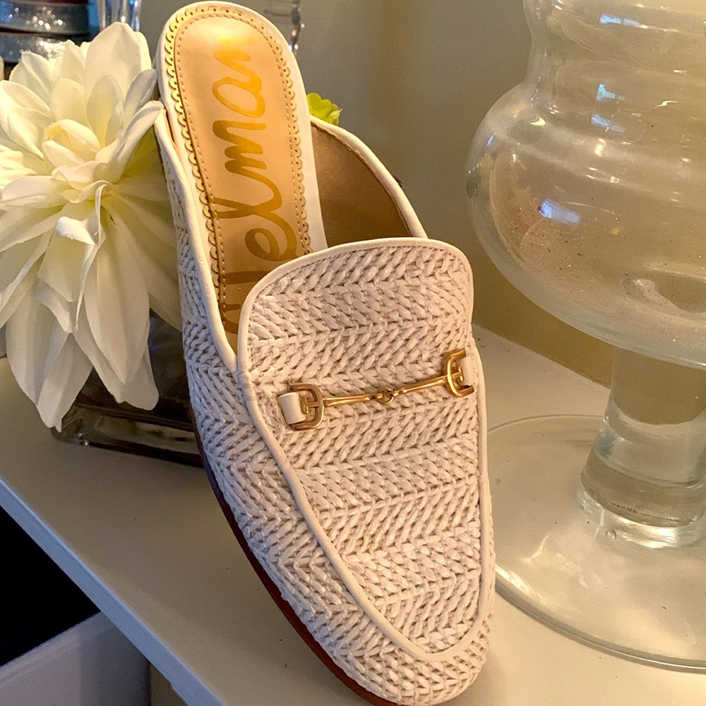 Sam Edelman Linnie mule size 7.5M White with horsebit detail and leather sole